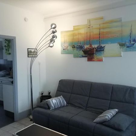 Pegase Meuble 3*** Apartment Fourchambault Exterior photo